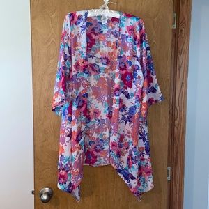 Boutique Kimono size M multi color Floral